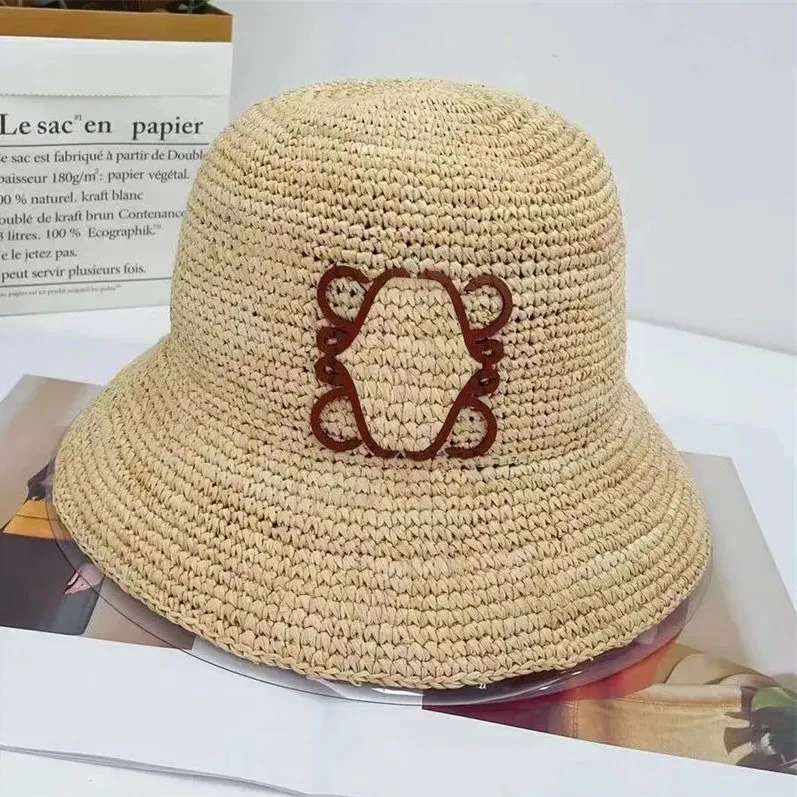 Straw Summer Bucket Hats Designer Beach hat for Women Raffia Bonnets Mens Grass Woven Sunshade Caps Anagram LOVE Strawhat Flat Cap Sunshade