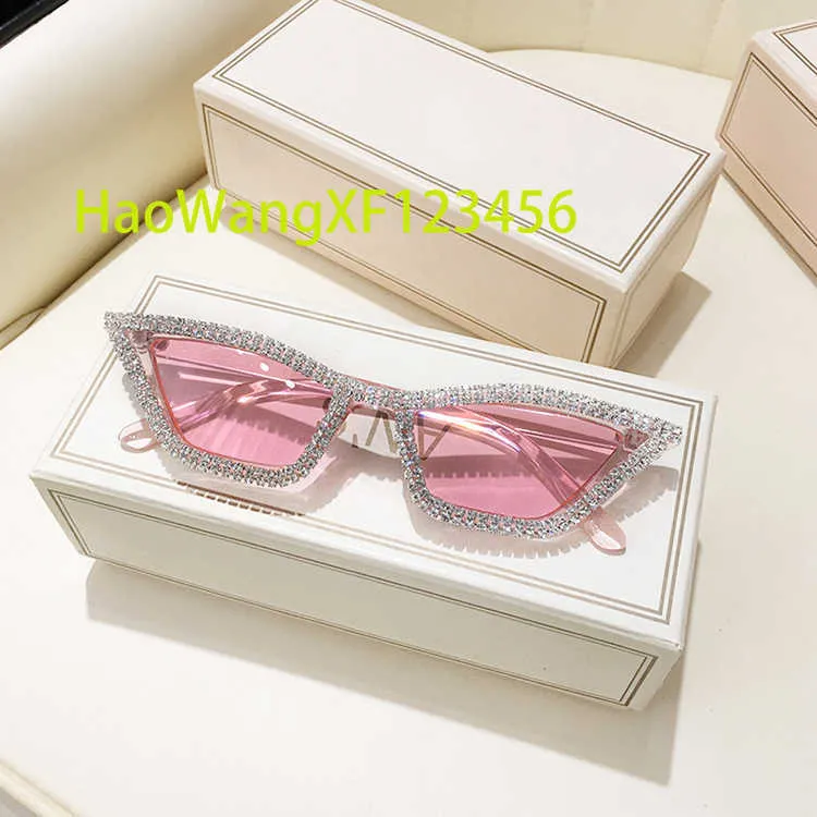 Vintage Women Crystal Disco Dancing Oculos Feminino Rhinestone Sun Glasses Female Bling Eyewear Shades Triangular Cat Eye Su