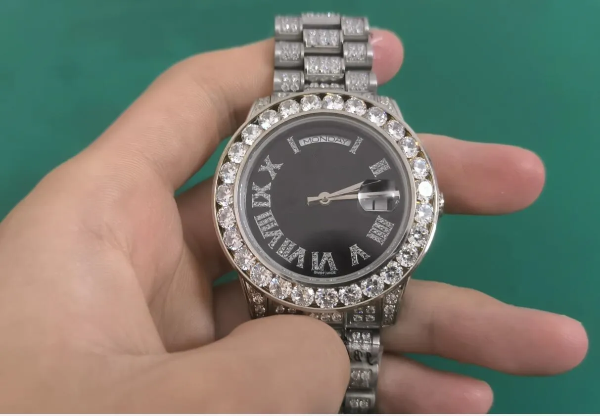 Montre de diamant faite à la main pour hommes automatique mécanique 8215 mouvement montres de créateur 40mm saphir avec bracelet en acier serti de diamants montre-bracelet pour femmes