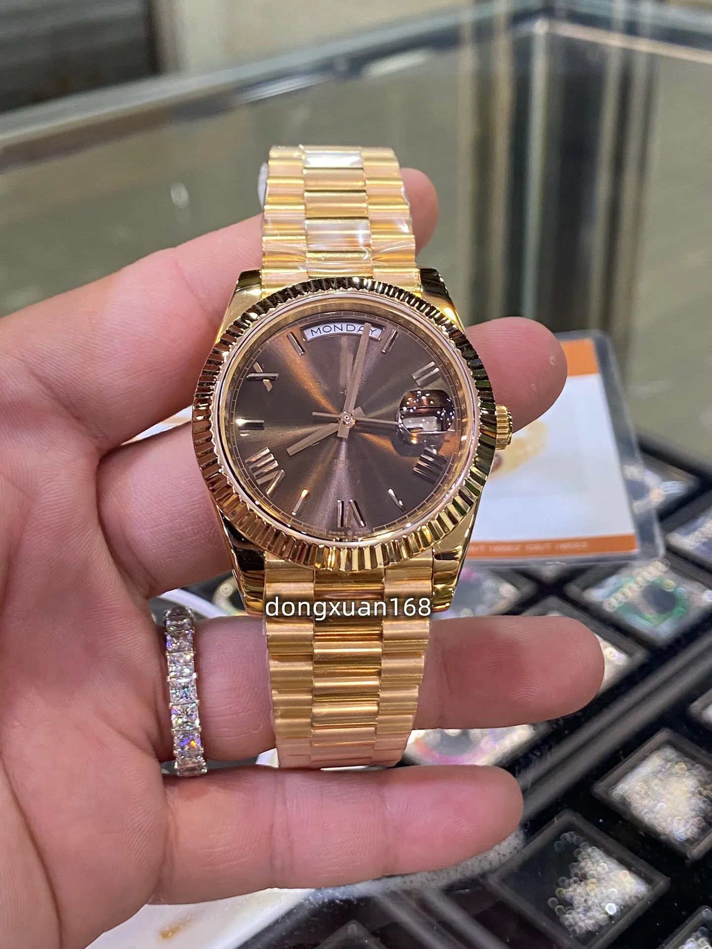 VIP Custom Watch średnica 41 mm wyposażona w 3235 Średnica ruchu 40 mm wyposażona w 3135 ruch szafirowe szklane lustro 24K Gold Coating Proces powłoki