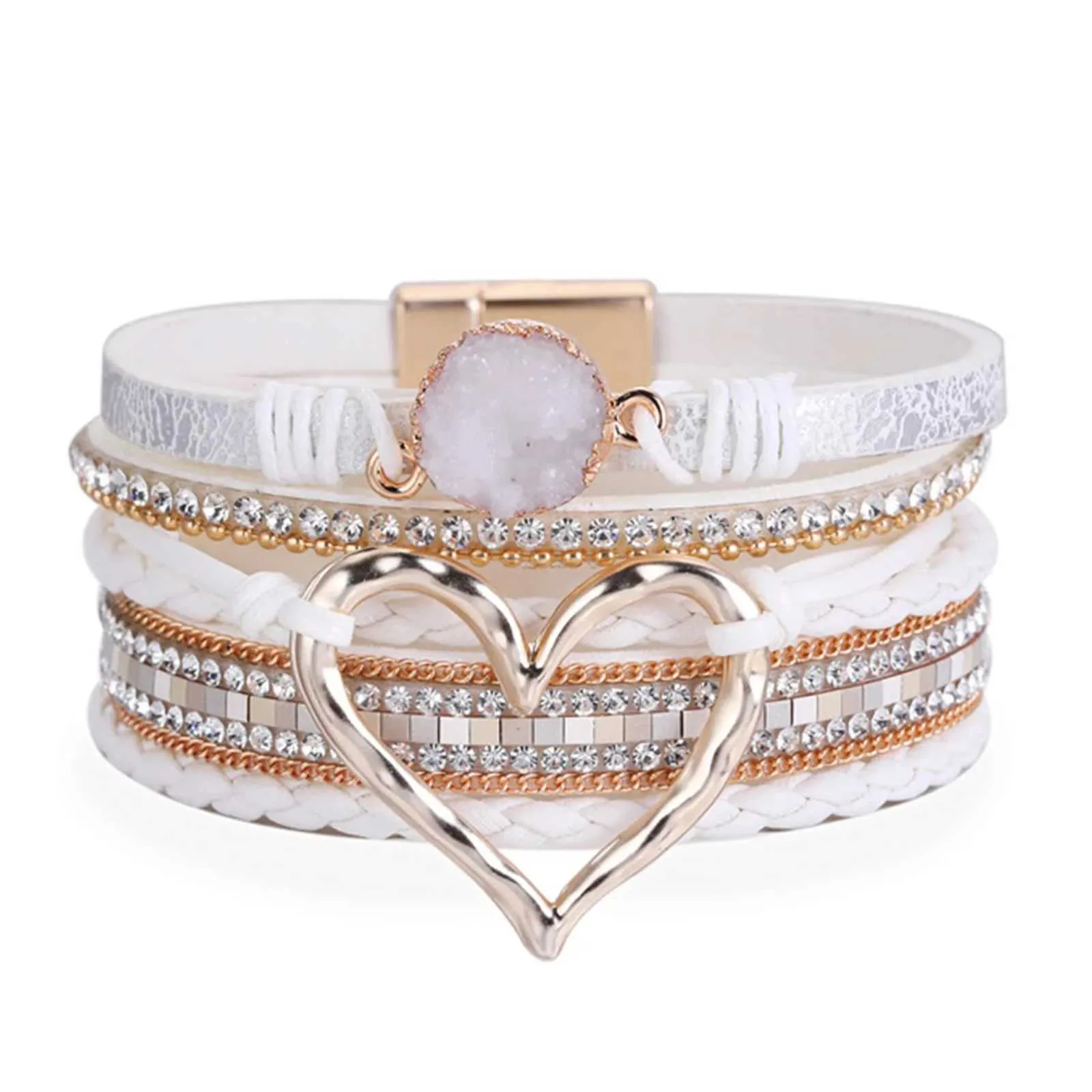 Kette WYBU Love Heart Charm Damen Lederarmband Mode Webarmband Mehrschichtiger Harzstein Hohles Lederverpackungsarmband Q240401