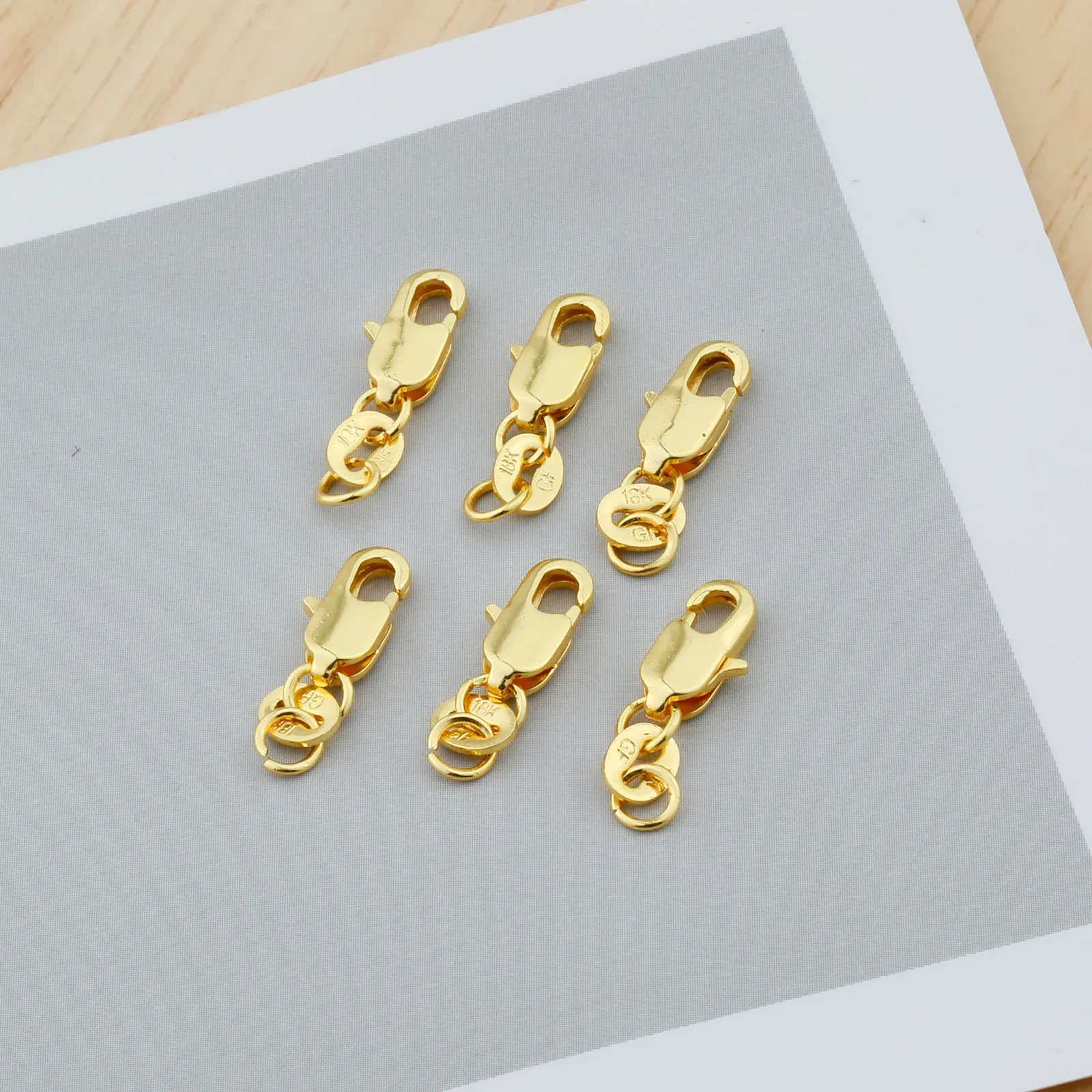 Conjuntos 2/10/20/50/100pcs Gold quadrado universal universal lagosta de cobre Link Chain Bracelet Jewelry Mody com atacado 18*5mm