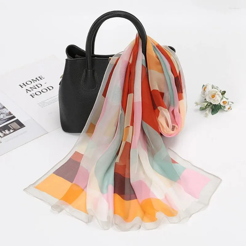 Foulards de haute qualité écharpe en mousseline de soie femmes patchwork couleur plaid soie été plage protection solaire bandana accessoires de voyage