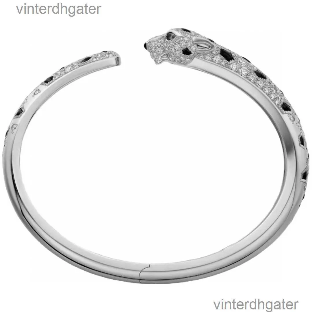 Top Luxury Fine 1to1 Original Designer Armband för kvinnor avancerad S925 Silverpläterad guldarmband Högkol diamant Leopard Cheetah Carter Bangle smycken