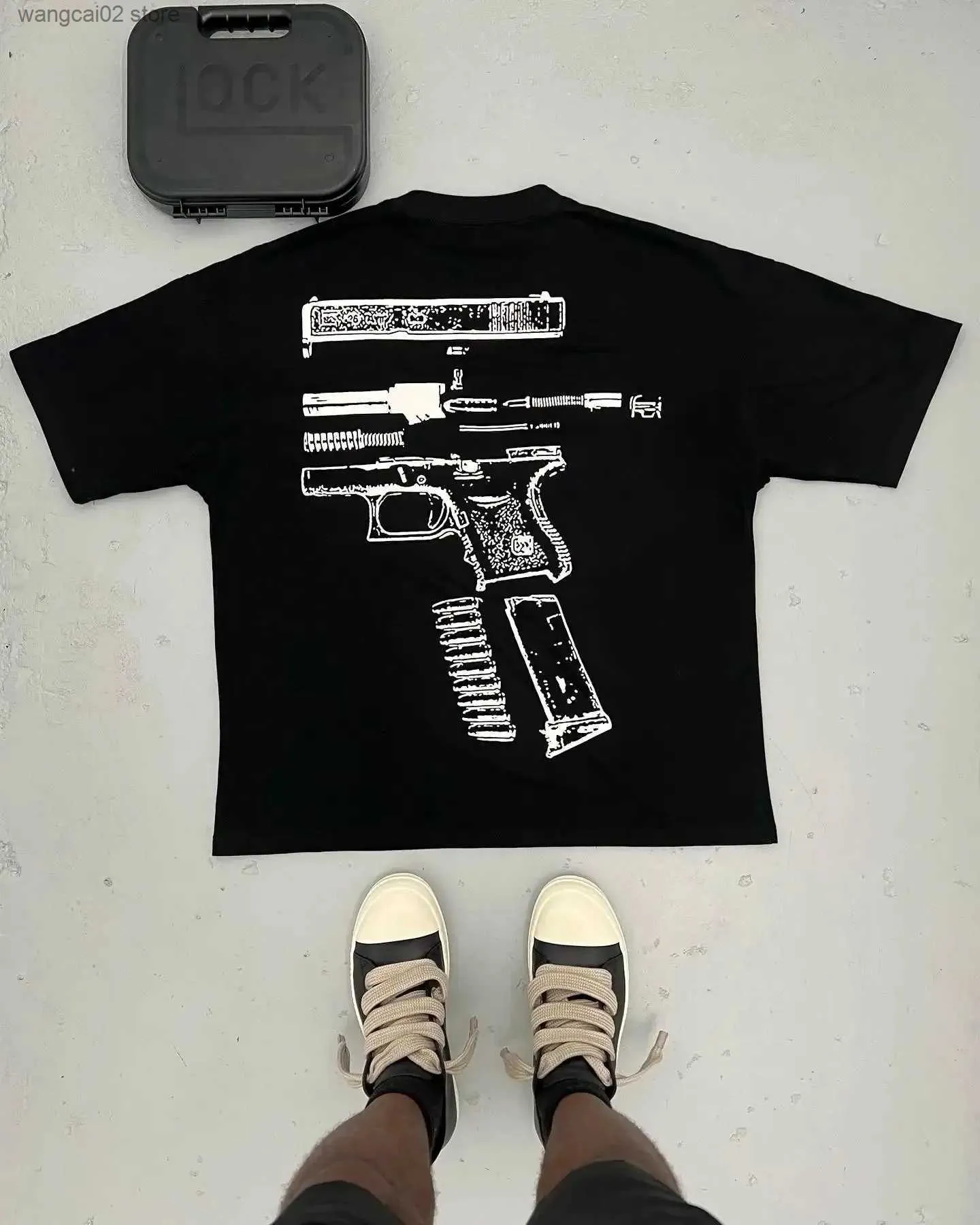 남자 티셔츠 y2k 티셔츠 mens harajuku 힙합 glock 우리는 그래픽 프린트 라운드 넥 코튼 대형 tshirt 고딕 짧은 슬브 탑 T240401을 신뢰합니다.