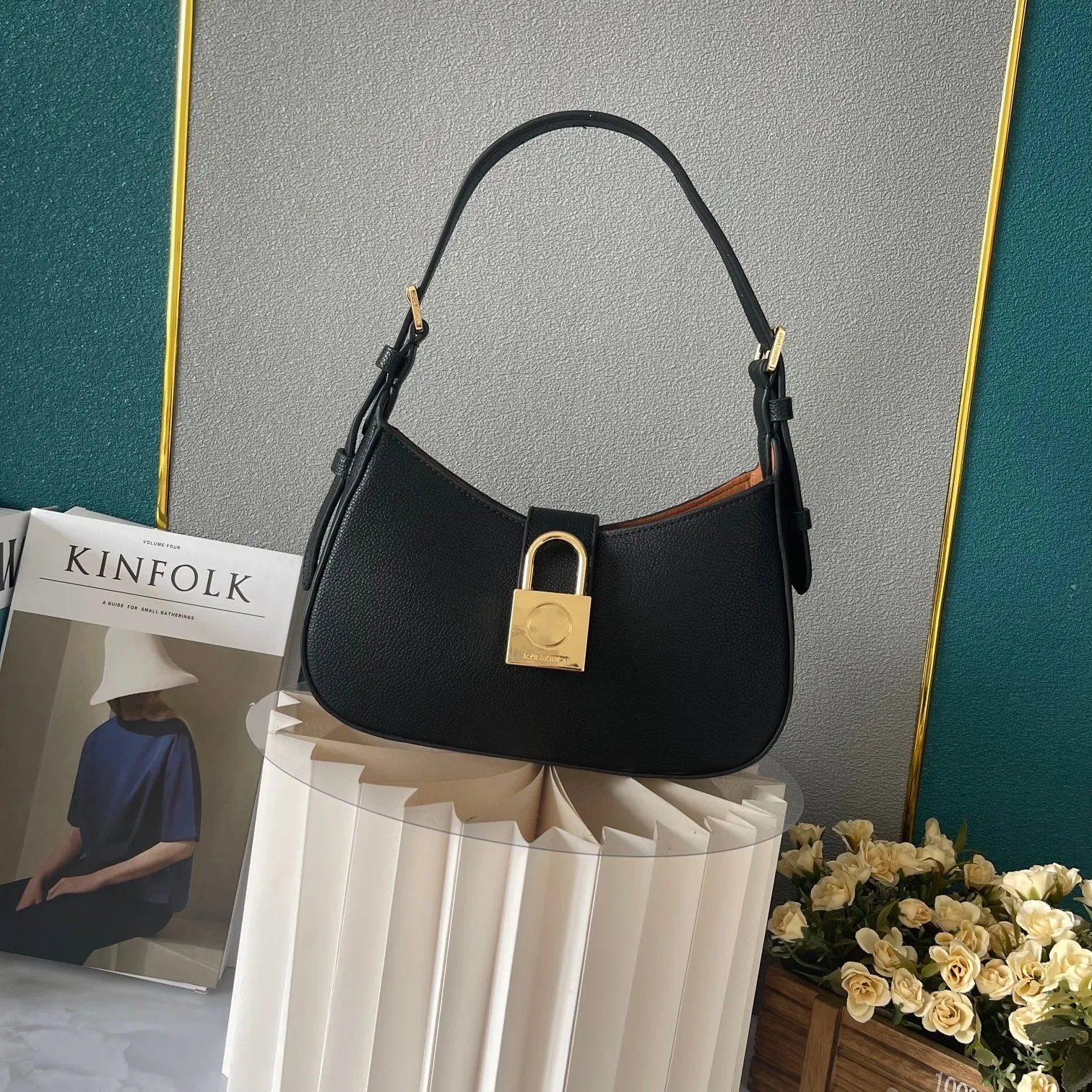 Designerska torba na ramię Women w kształcie księżyca torba na ramiona designerska torebka luksusowa torba skórzana czarna torba modna torba crossbody 5a