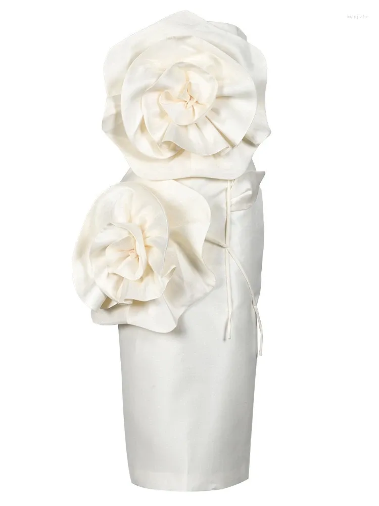 Lässige Kleider Sexy ärmelloses 3D-Blumen-Midikleid für Damen, trägerlos, Dekoration, dünn, elegant, Abendparty, Promi
