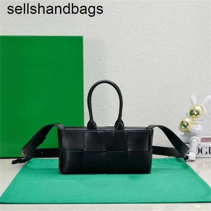 Top Quality Arco Handbag Totes BottegVenetas Bags Genuine Leather Luxury Leather carrying 22cm