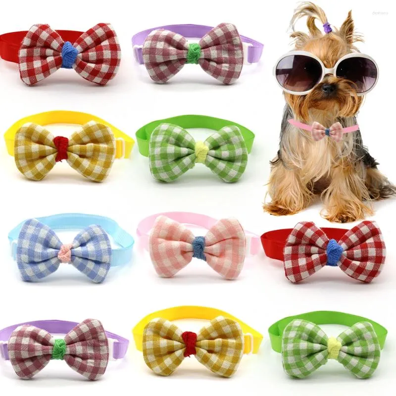 Vêtements pour chiens 30/50 pcs petits chiens chat chiot noeuds papillon cravate mode couleur grille produits de toilettage pour animaux de compagnie fournitures accessoires