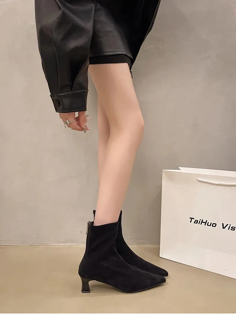Leopard Print Ankle Boots For Women Fashion Pointed Toe Short Booties_voghion.com