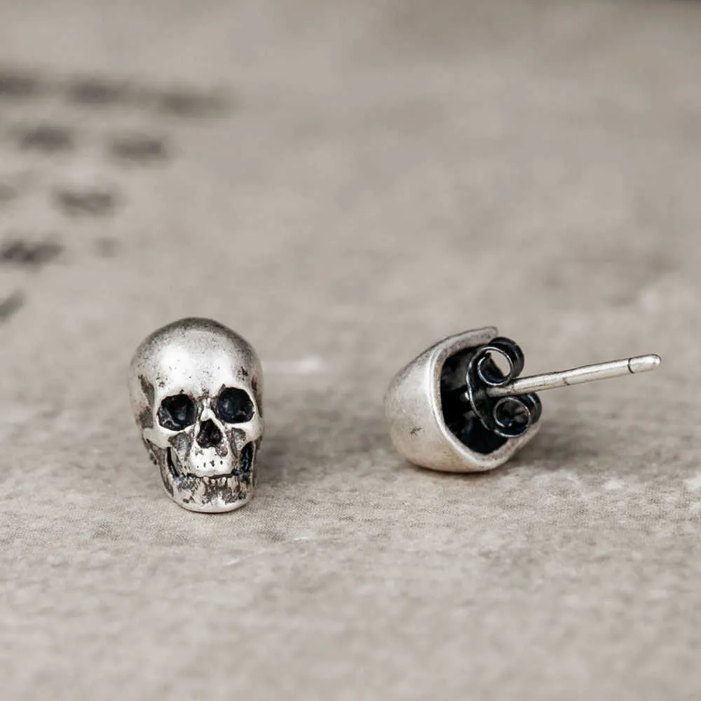 Dark Night s925 Sterling Silver Skull Personality Small Earrings Punk Style Used Earrings