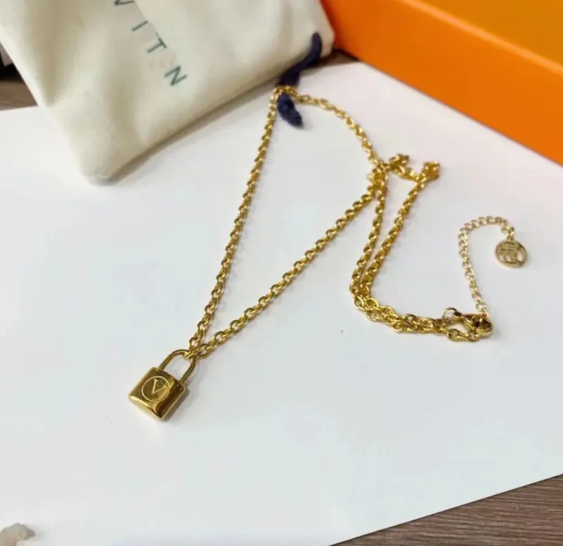 Nooit vervagende lock bag ketting 18K vergulde luxe designer kettingen roestvrijstalen hanger ketting voor dames heren ketting sieraden feestsieraden