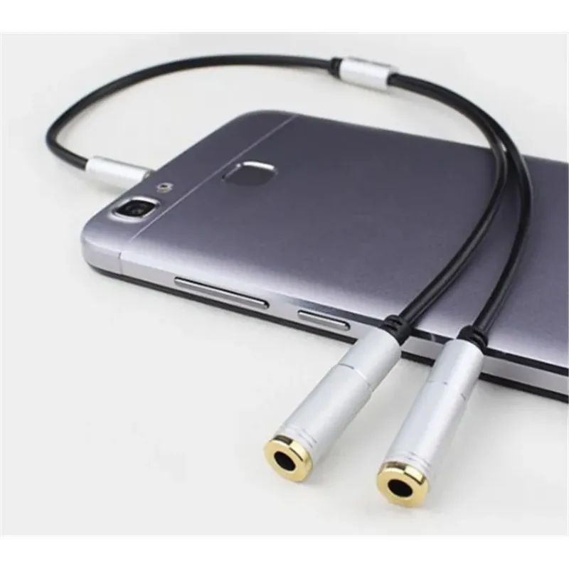 Câble de Conversion de diviseur Audio de 3.5mm, câble adaptateur de Microphone pour écouteurs en métal un à deux