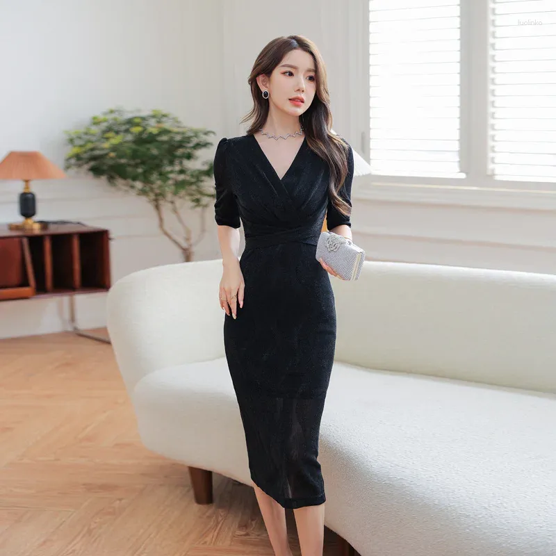Summer Party Dress - Vintage V-Neck Bodycon Midi Dress, Elegant Bandage Design, High-End Women's Clothing Vestidos - Buy Now! from Dhgate Urban Sexy Dresses - price 53.41 Summer Party Dress - Vintage V-Neck Bodycon Midi Dress, Elegant Bandage Design, High-End Women's Clothing Vestidos - Buy Now! from Dhgate Urban Sexy Dresses - price 53.41