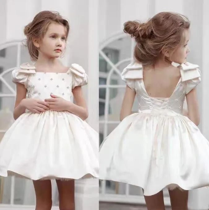 INS Kids Abite senza schienale per perline Ragazze Abbigliamento per manica a soffitta con fiori pneumatici garza in pizzo 2 pezzi abiti da sposa abito da sposa Z0961