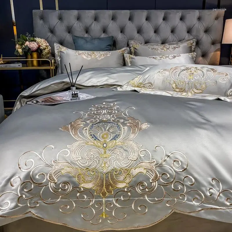 Premium Embroidered Bedding Set European Style Cotton Ice Silk Quilt  Cover, Luxury Bed Sheets, 4-Piece Set Upgrade Your Sleep - Main Image