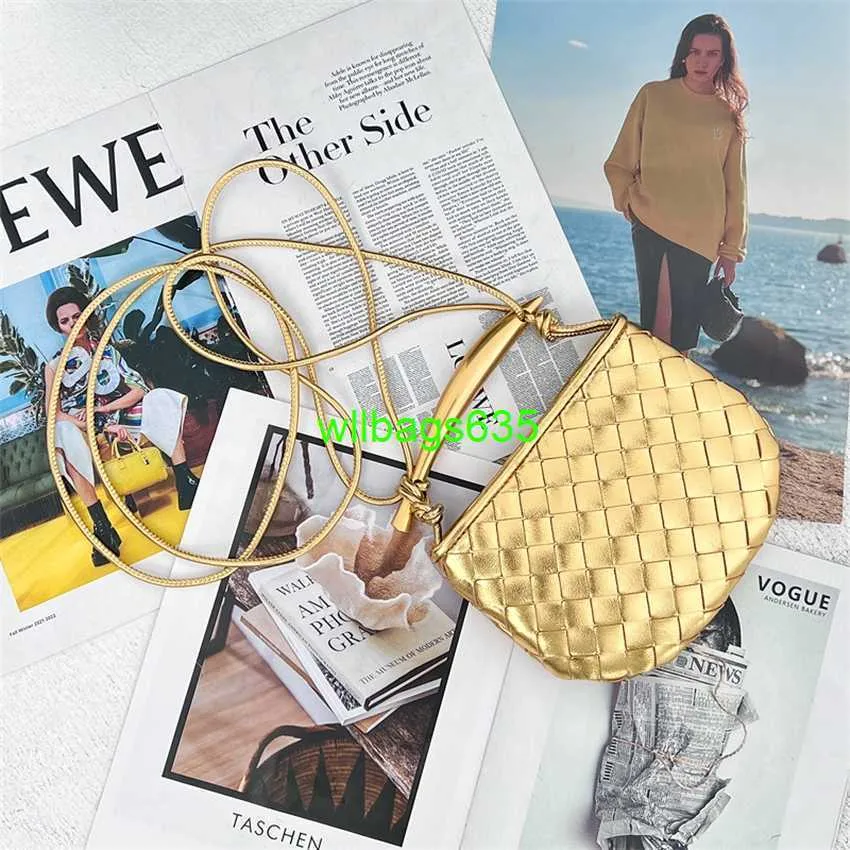 BottegVeneta Tote Bags Sardine Designer Tassen Tuner Europe Station 2024 Lente Nieuw Modieus Koeienhuid Handgebreide Schouder Crossbody S met logo HBNNCP