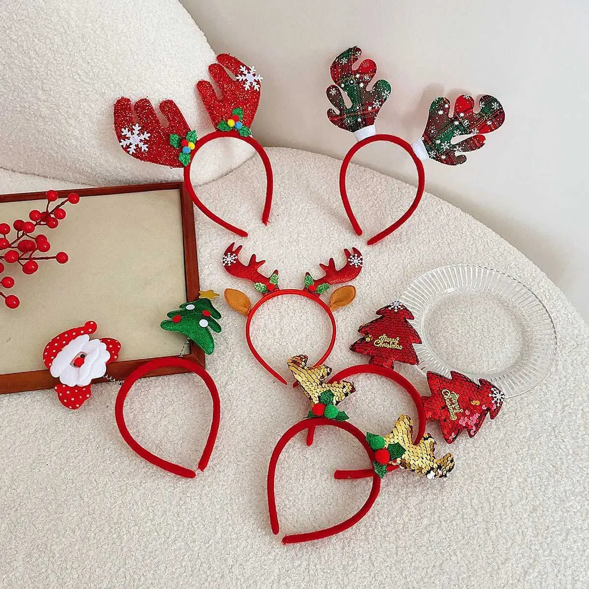 VIP hairbands set of two BEST Xmas gift Little Elf Christmas Sleepover Parties Box – Chicky Chicky  main image 3
