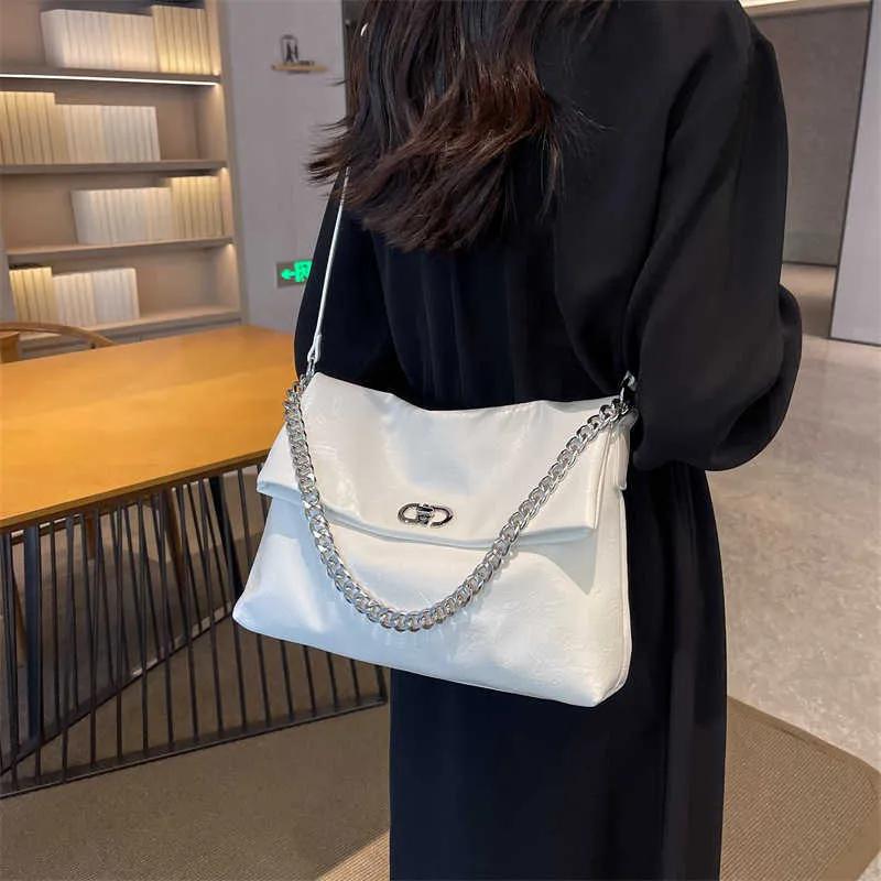 Designer Purses Clearance New Fashion Street Photo Instagram Oil Wax Chain Shopping Bag Tote Sling One Shoulder Diagonal Straddle Women's Purse