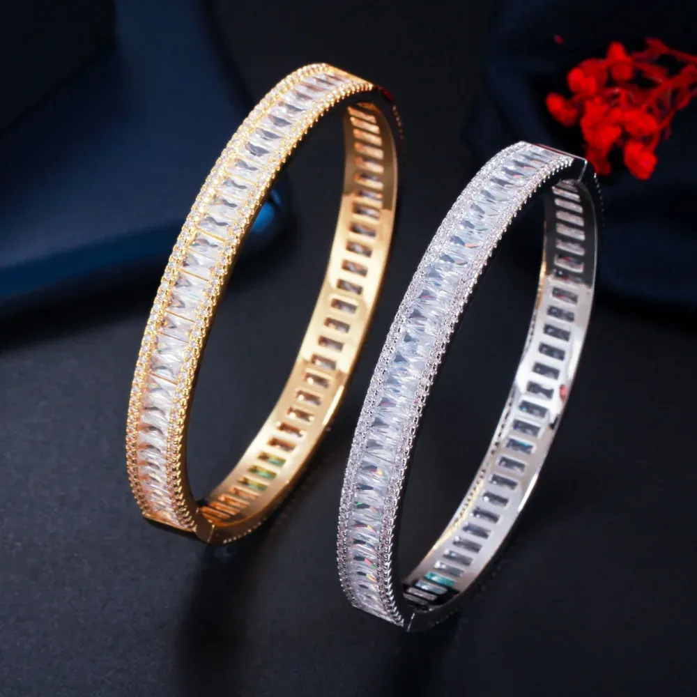 Brazaletes cwwzircons de lujo baguette cz cúbico circón redondo pulsador de brazalete abierto nueva marca de moda para mujeres boda para novia bg042