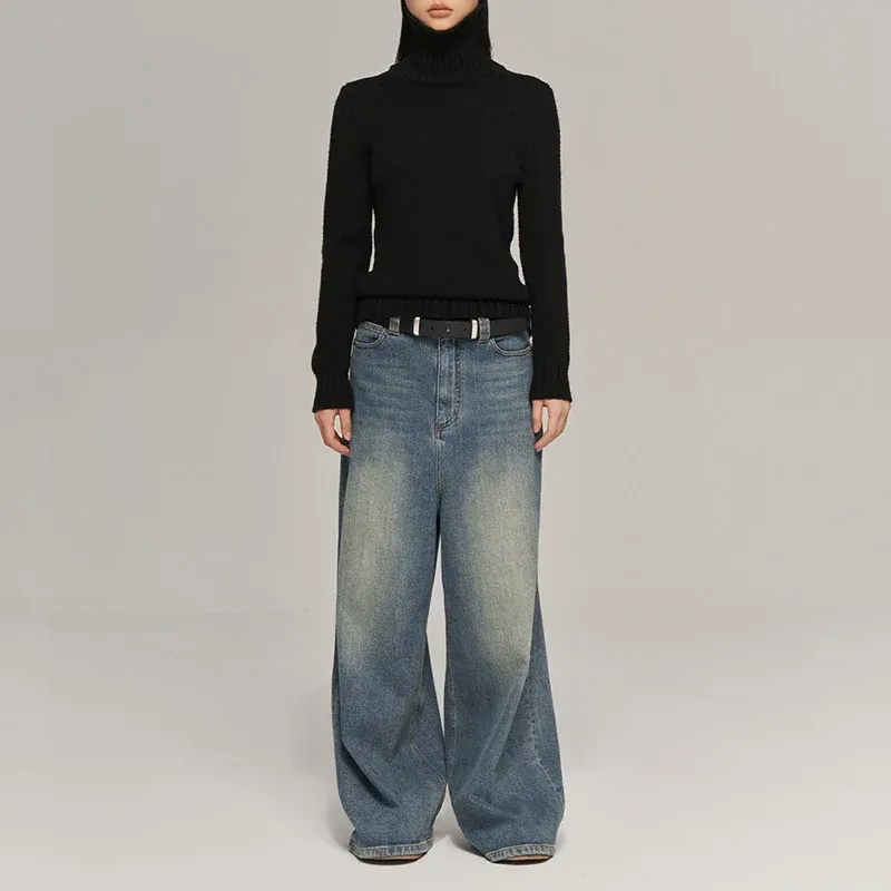 Damenjeans 2024 Frühling und Herbst Neue Retro-gewaschene hellblaue Mode Bodenwischen Damen-Stil Jeans mit weitem Bein
