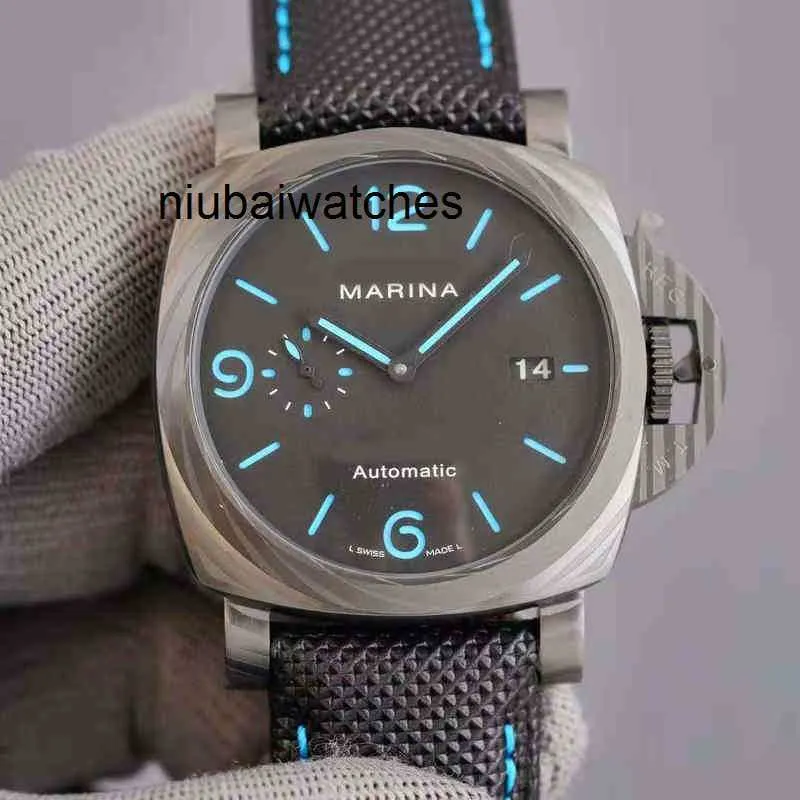 機械的な腕時計のためのデザイナーメンズの高級時計を見る完全に自動ベルト防水輝く1x34
