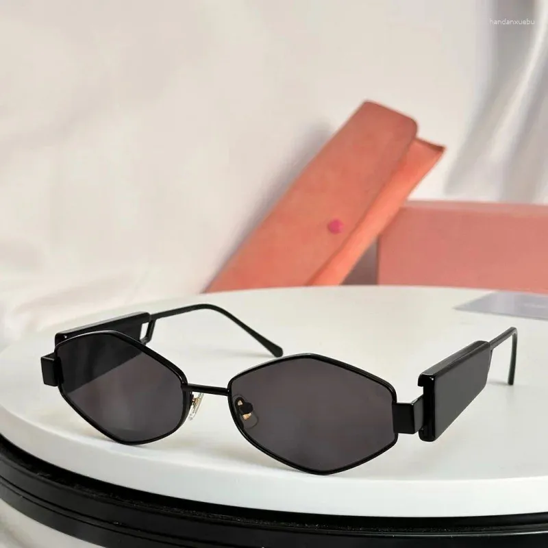 Óculos de sol de aço inoxidável com armação de metal poligonal marca de moda UV400 masculino e feminino resistente a UV ao ar livre