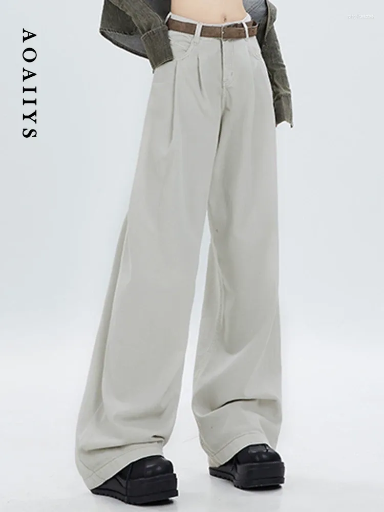 Jeans pour femmes Aoaiiys Beige Femmes Taille Haute Designer Y2K Confortable Pantalon à jambes larges Denim Bouton Casual Streetwear