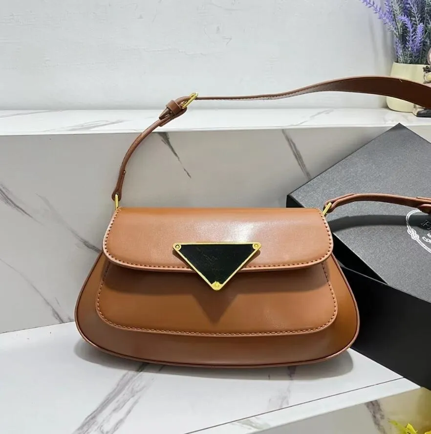 2024 New women's fashion saddle new small shoulder bag for women's high quality solid PU leather oblique female luxury messenger bag