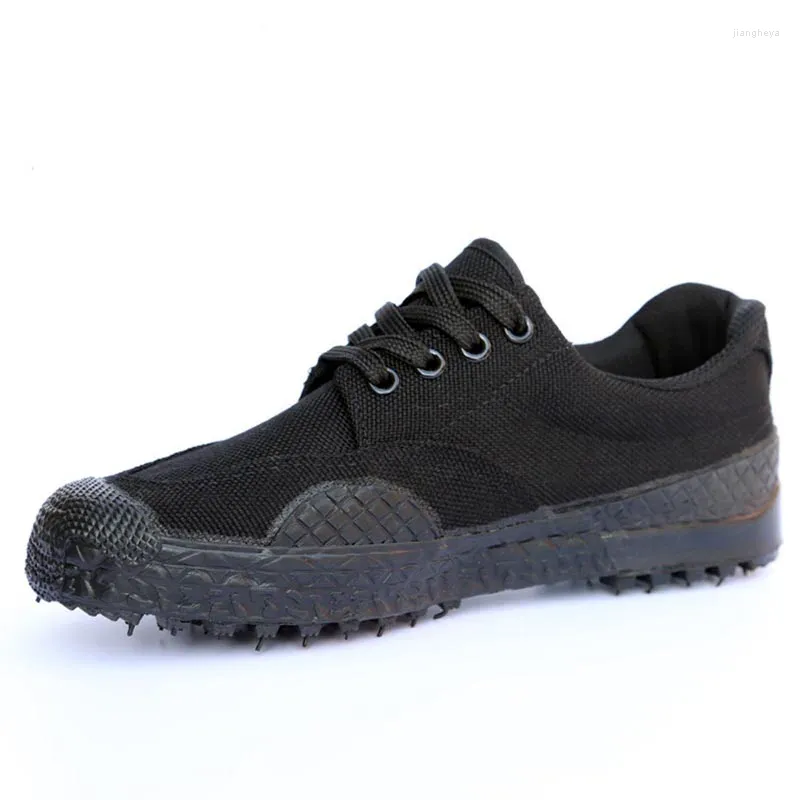 Scarpe da passeggio in gomma solida antiscivolo tela nera unisex fornitura fattoria campo basso stivali mimetici sneakers