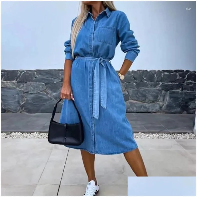 Grundlegende Freizeitkleider Frauen 2024 Frühling Feste Taste Denim Kleid Einfache Umlegekragen Schnürung Büro Elegante Langarm Drop Delive DHN5C