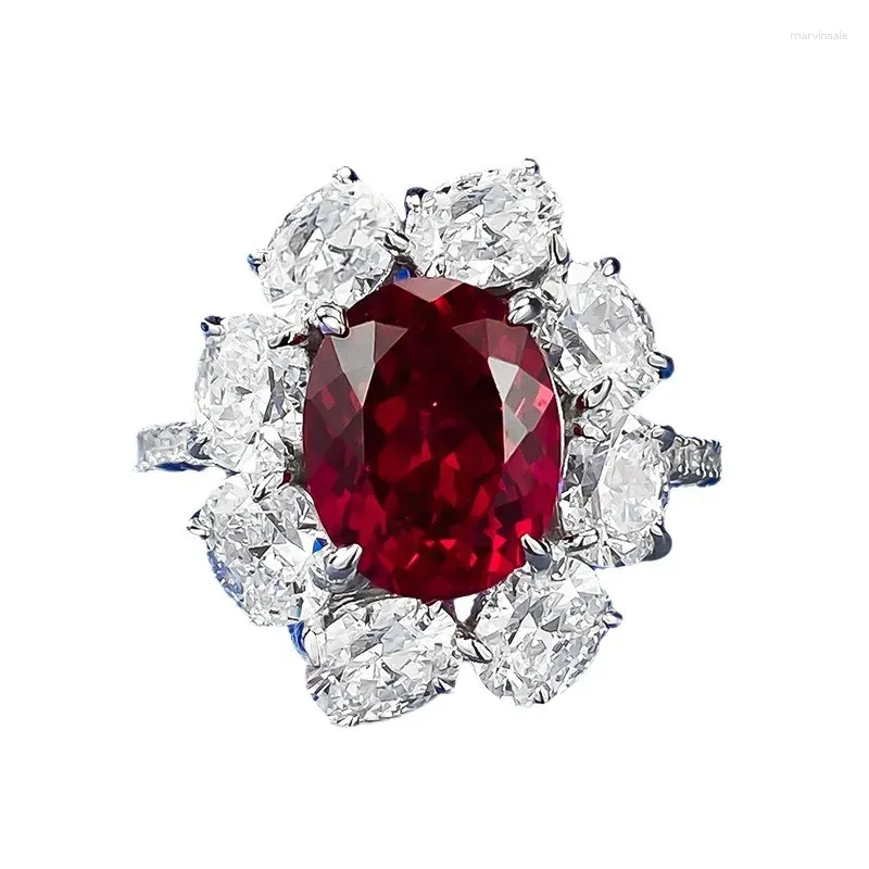 Cluster Ringen S925 Zilveren Ring Ingelegd Met 8 10 Mm Duif Bloed Rood Ei Volledige Diamant Vrolijke Hoge Koolstof Vrouwelijke