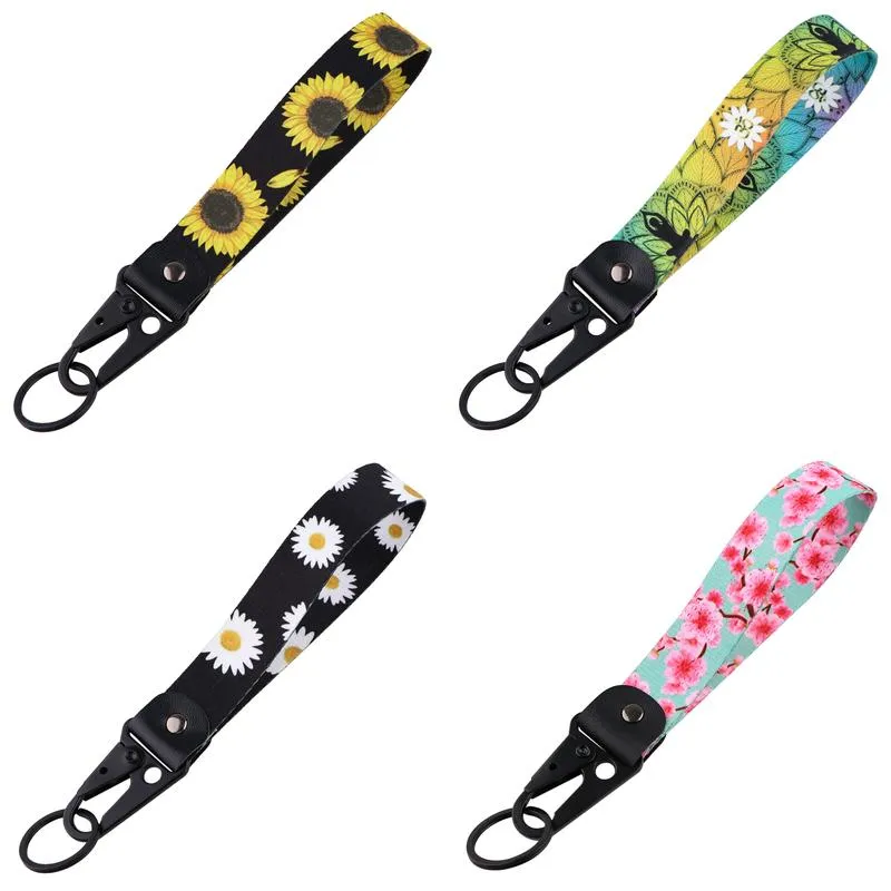 Sleutelhangers Lanyards Verschillende soorten Cartoon Cool Key Tag Borduursleutelhangers voor motorfietsen Auto Tas Rugzak Sleutelhanger Mode Ring Gi Otekr