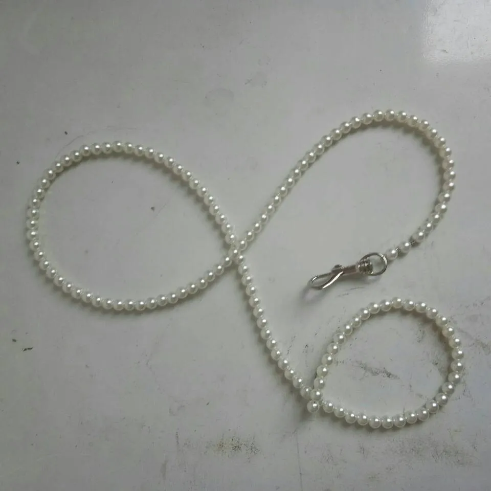 Chaîne transfrontalière en perles blanches pour chien et chat, laisse pour animal de compagnie, fournitures pour petits chiens, vente en gros, offre spéciale