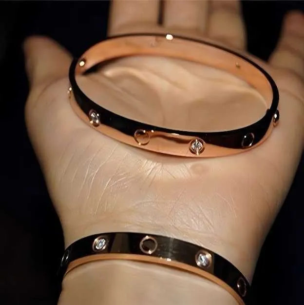 Carts-Armband Ein neues leichtes Luxus- und Nischendesign in Nicht-Diao-Farbe mit reinem versilbertem 18-karätigem Roségold als Geschenk für die Freundin