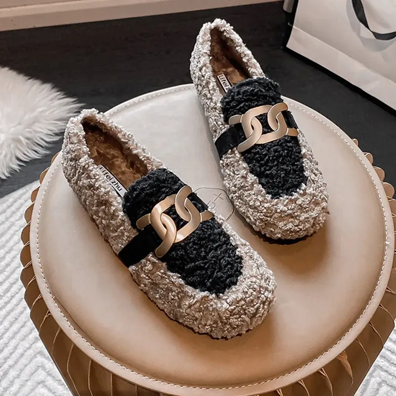 Flats Black/white Mixed Color Lambwool Winter Shoes Woman Brand Metal Chains Curly Fur Flats Women 4143 Big Size Plush Cotton Loafers