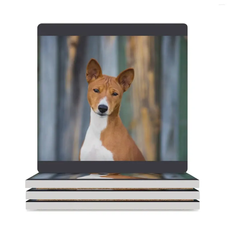 Tapis de table en forme de chien Basenji, sous-verres en céramique (carrés), ensemble pour boissons, support de tasse à café