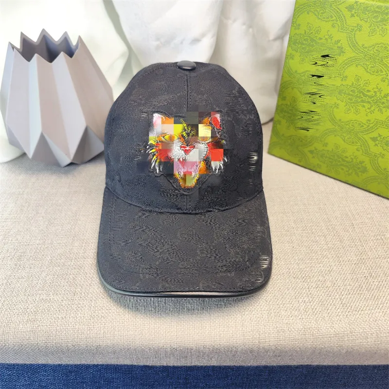 2024 Design New Letter Animal Image Baseball Hat Fashion Versatile Sports and Leisure Sun Hat Outdoor Travel Sun Hat Adjustable Duck Tongue HatAS2S15