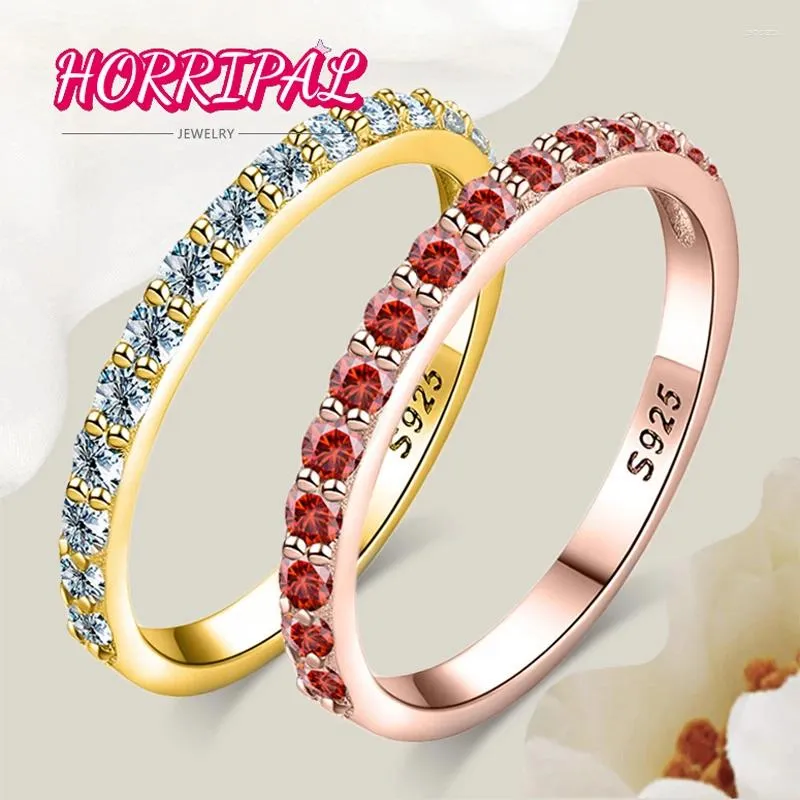 Cluster Rings Horripal 2mm Red Moissanite Band Ring Simple Elegant Style S925 Silver 18K Gold Plated Fine Smycken GRA Certified for Lady