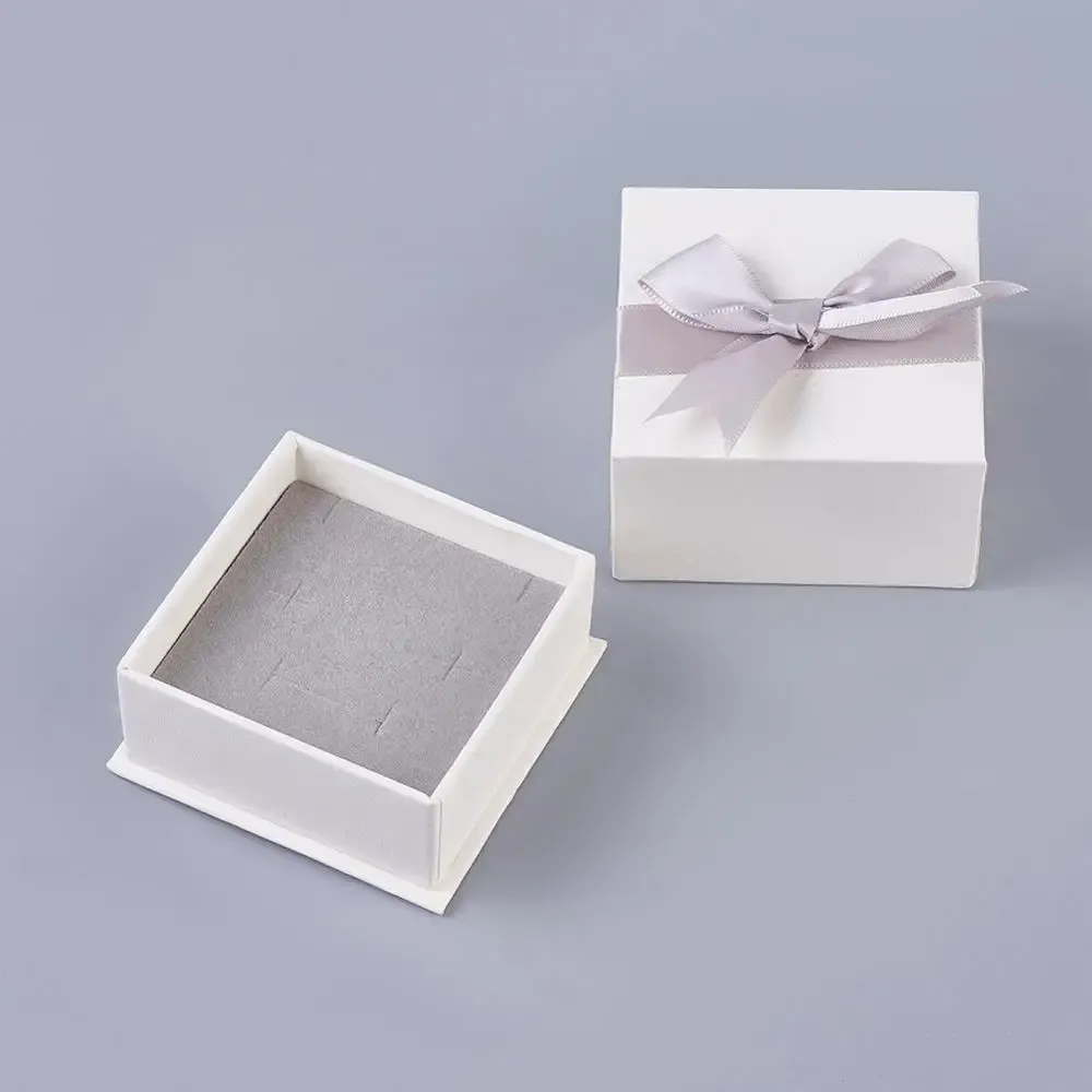 Cajas de joyería de cartón cuadradas con terciopelo de esponja y lazo de cinta, 12/18 Uds., cajas de joyería para embalaje de regalos, 7,6x7,6x4,3cm