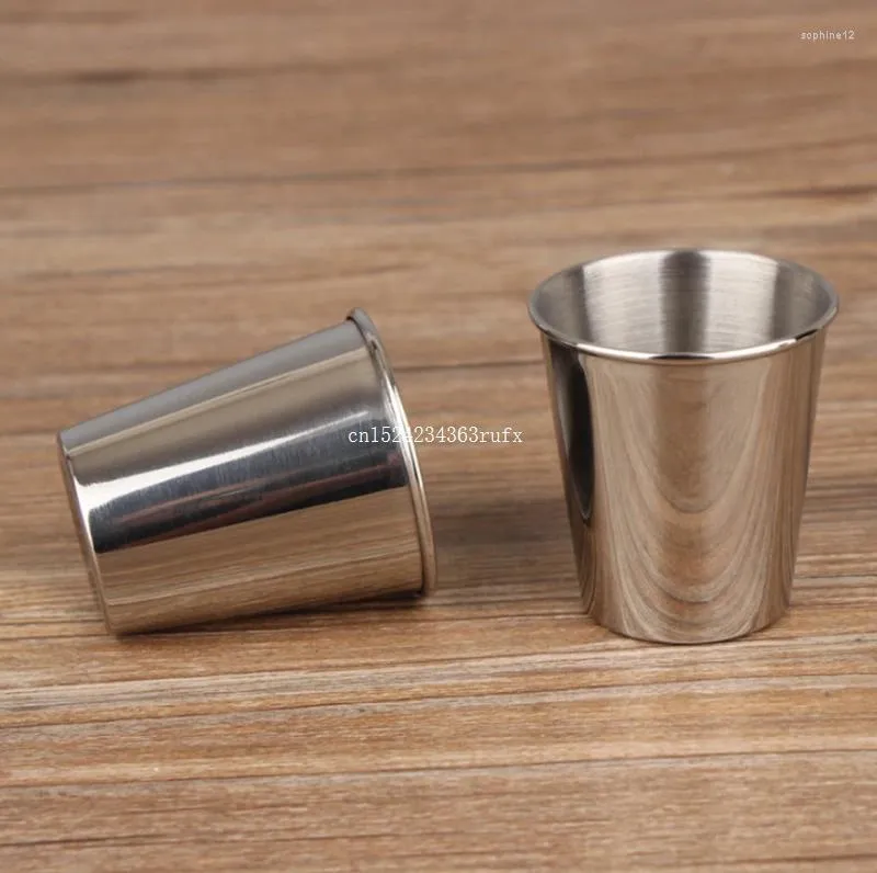 Tasses 100pcs Mini tasse à thé vin en acier inoxydable café eau petits verres verres outils de cuisine