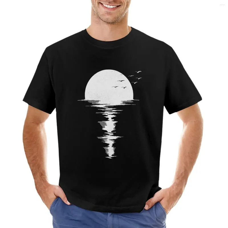 Herrpolos moon song t-shirt edition plus size topps kläder för män