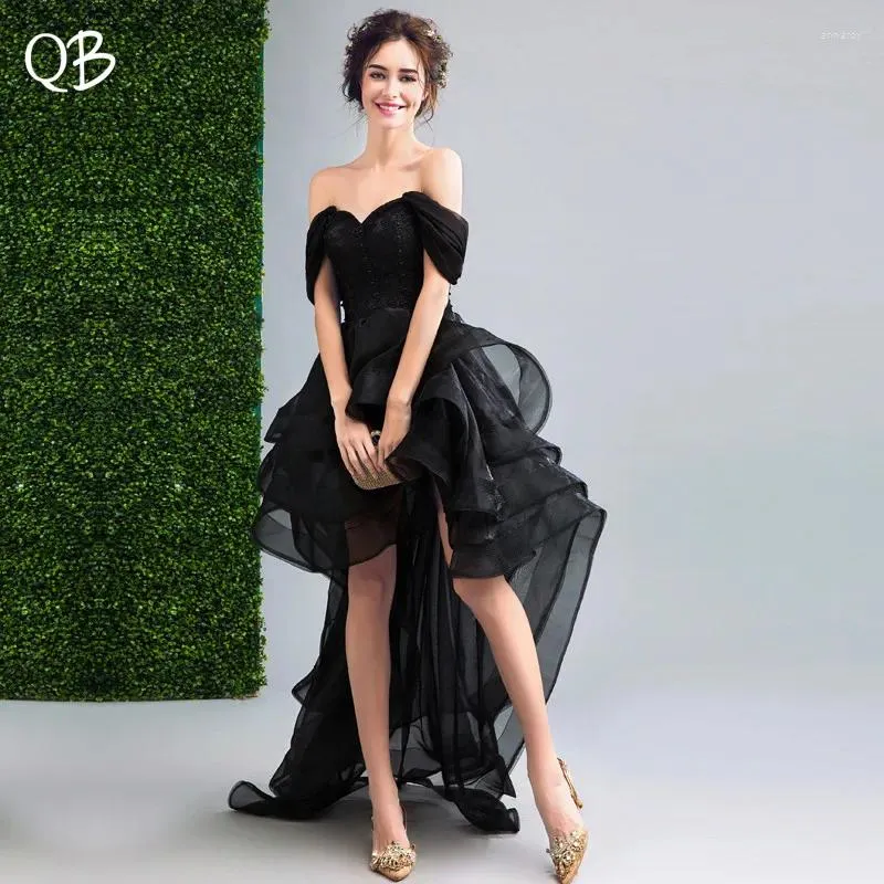 Party Dresses Black High Low Ball Gown Cap Sleeve Ruffle Tulle Sexig lyx Kort kväll 2024 Fashion Bride Prom Dress XK14