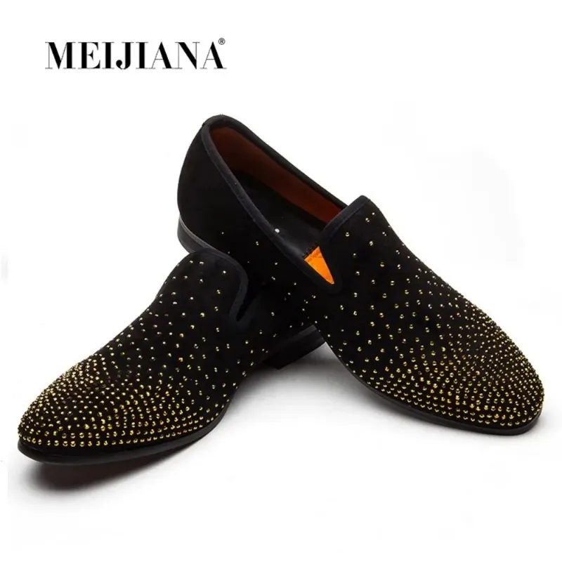 2024 edle Schwarz Strass Männer Kleid Schuhe Samt Kristall Luxus Mokassins Herren Loafer Büro Business Party Mann Casual Schuhe