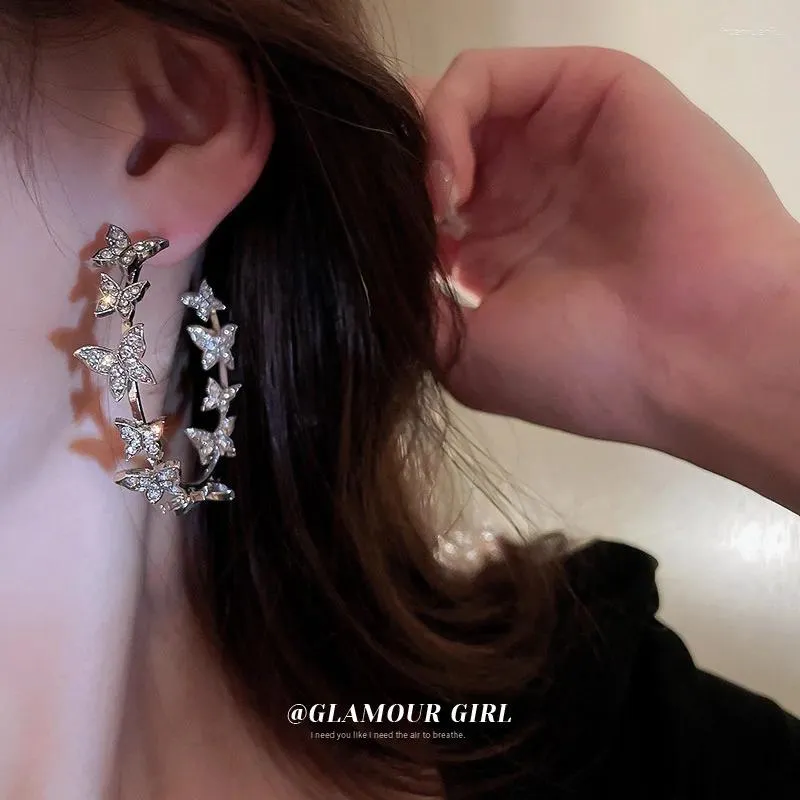 Hoop Earrings Luxury Butterfly Circle Earring Women Ear Ring Korea Fashion Jewelry Gift Creative Elf Round