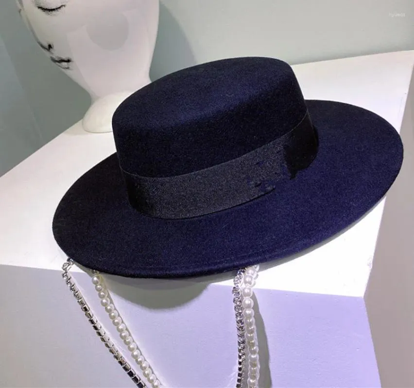 Berets 202406-Weimin ins Chic Winter Wool Drill Pearl Chain Lady Fedoras Cap Women Leisure Panama Jazz Hat