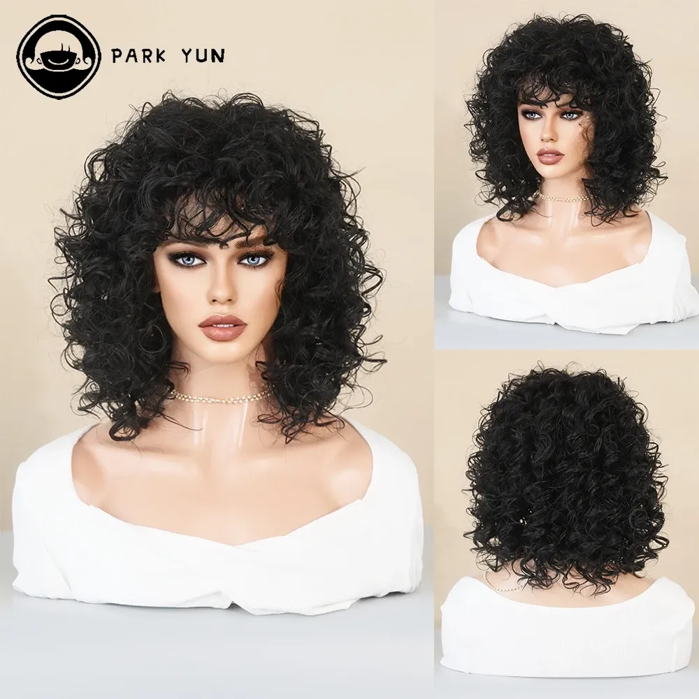 Perruques Natural Black Short Curly Hair Wig pour femmes Perruque synthétique résistante à la chaleur avec une bangs fête quotidien