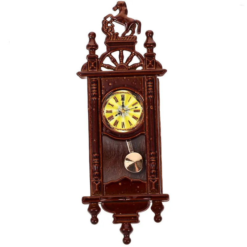Wall Clocks Small Clock Pendant Tabletop Miniatures Decor Children Model House Toy Minihouse Ornamental Pography Props Wooden Funny