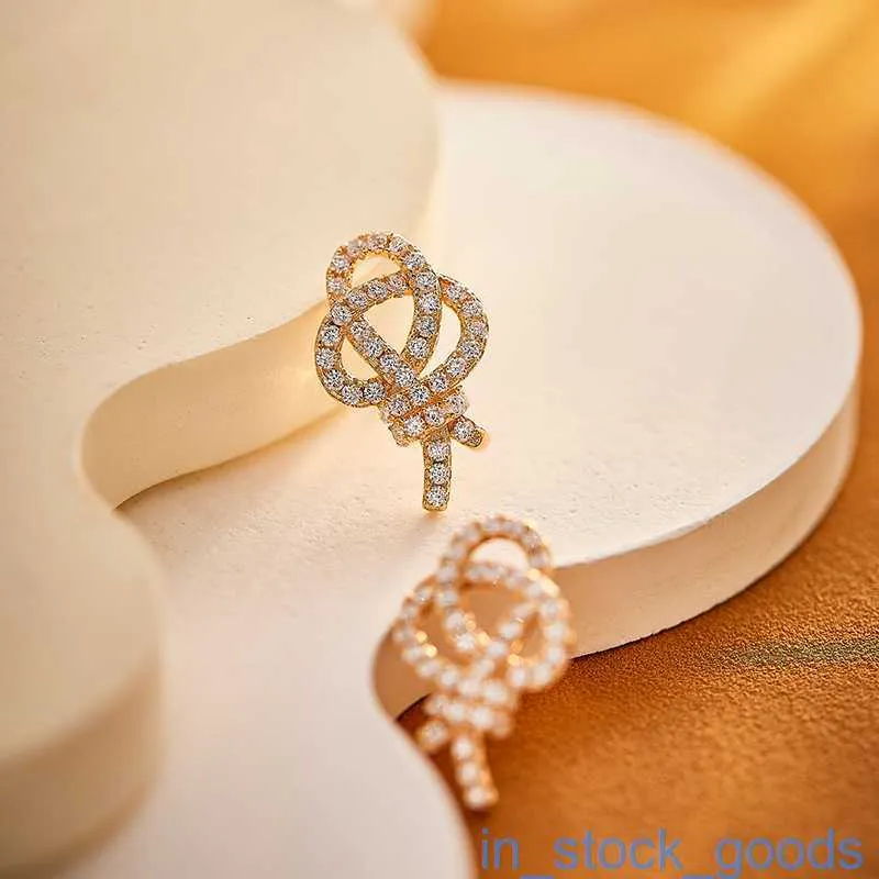 Top Grade Luxury Tifancy Brand Designer Earring S925 Silver Super Immortal Full Diamond Rope Knot Key Shape Unique Design High Quality Designers Jewelry