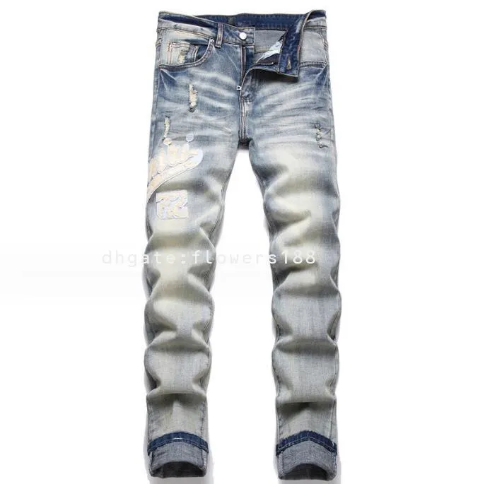 Am Men's Jeans 2024 Nytt blå hål Polerad vit bokstav broderad märke Small Foot Stretch Men's Jeans Trendy Denim Jeans Jacket med hoodie män denim jeans män